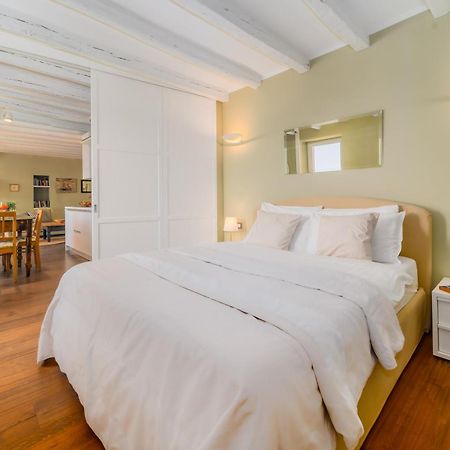 Apartment Mediterraneo ロヴィニ エクステリア 写真