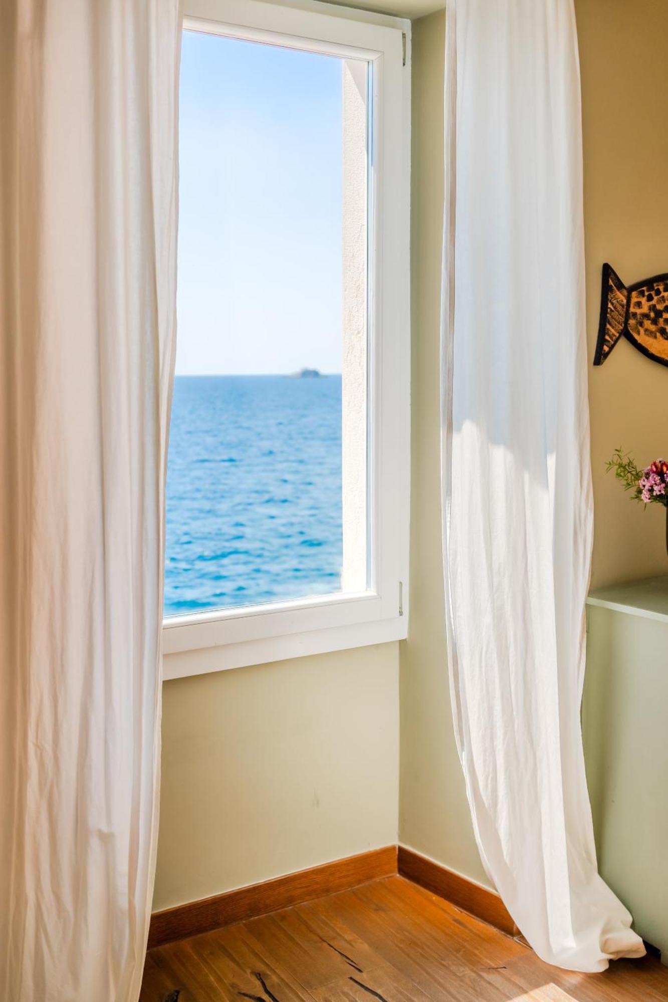 Apartment Mediterraneo ロヴィニ エクステリア 写真